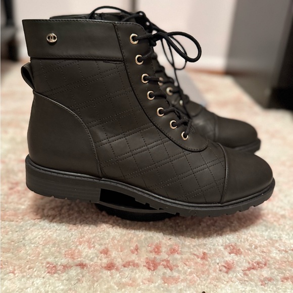 Charter Club Black Lace Up Quilted Boots - Picture 2 of 6